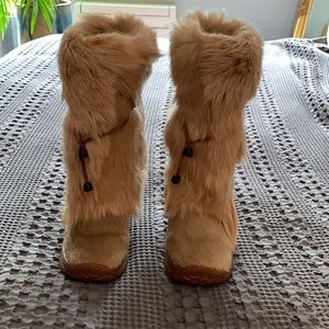 Natural animal skin winter boot